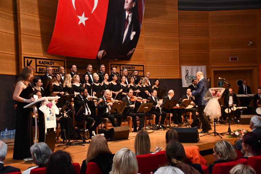 Kadıköy’den Beste Musiki Topluluğu Geçti